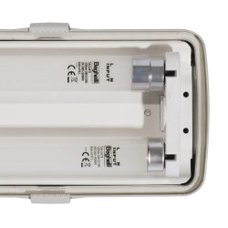 PLAFONIERA STAGNA 2 X T8 LED 120cm IP65 BEGHELLI