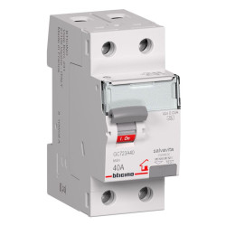 DIFFERENZIALE PURO/SALVAVITA AC 40A 30MA BTICINO
