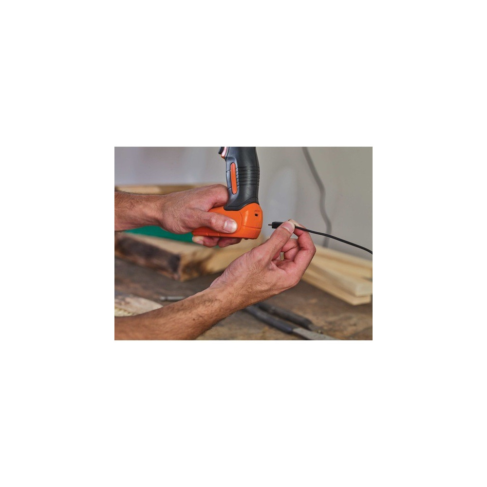 TRAPANO AVVITATORE B+D 7,2V-LI  MOD.BDCD8