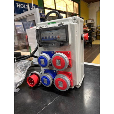 QUADRO CANTIERE 220/380 C/ PULS.33X22X15