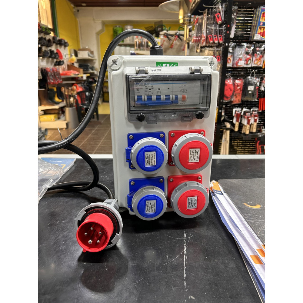 QUADRO CANTIERE 220/380 C/ PULS.33X22X15